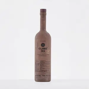 CLASE 33 Edición Conquista 750 ml
