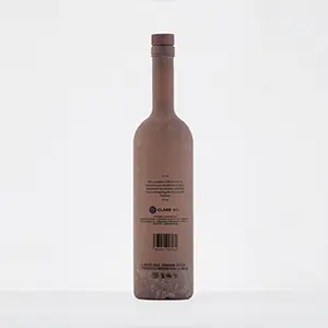 CLASE 33 Edición Conquista 750 ml - Image 2