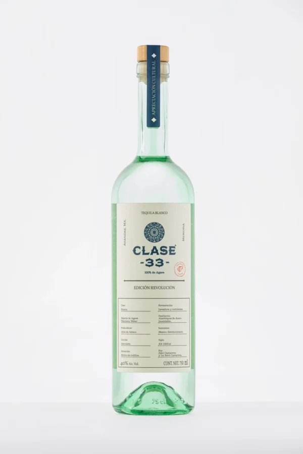 CLASE 33 Edición Revolución Blanco 750 ml